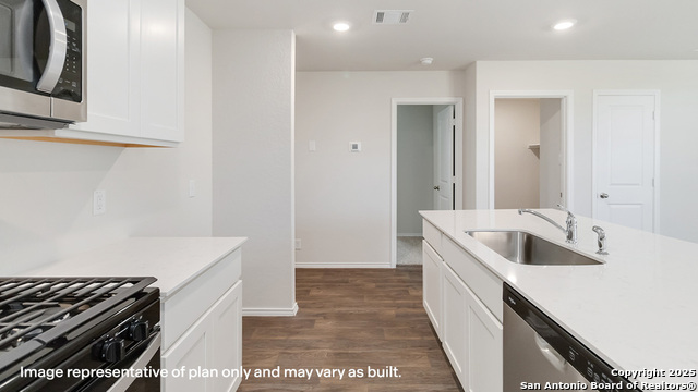 Listing photo id 4 for 13932 San Saba Falls