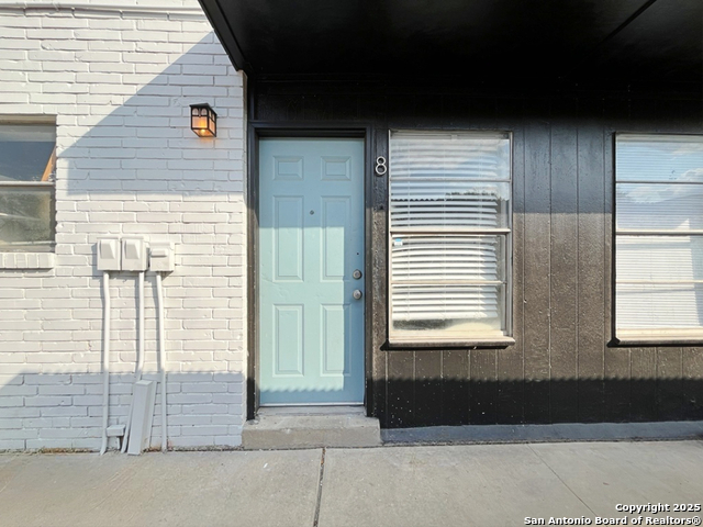 Details for 2802 Lasses Blvd 8, San Antonio, TX 78223