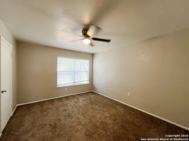 Image 14 of 31 For 2802 Lasses Blvd 8