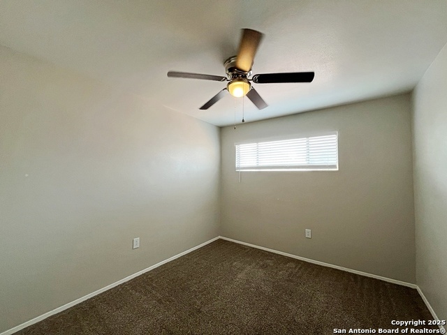 Image 18 of 31 For 2802 Lasses Blvd 8