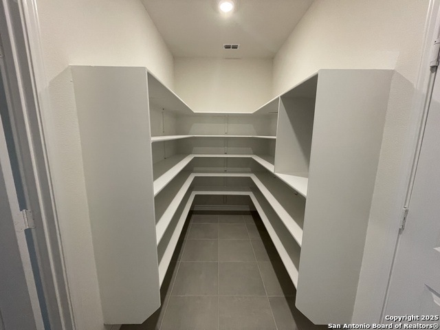 Image 10 of 24 For 2526 Corinthus Bend