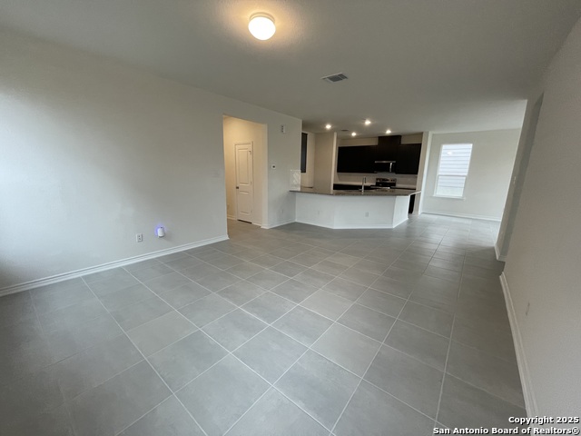 Image 6 of 24 For 2526 Corinthus Bend