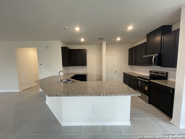 Image 8 of 24 For 2526 Corinthus Bend