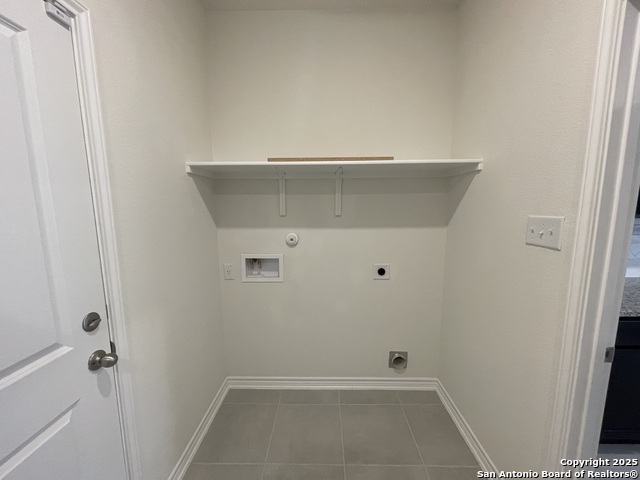 Image 9 of 24 For 2526 Corinthus Bend