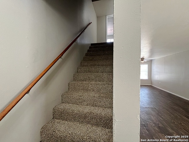 Image 13 of 27 For 2802 Lasses Blvd 20