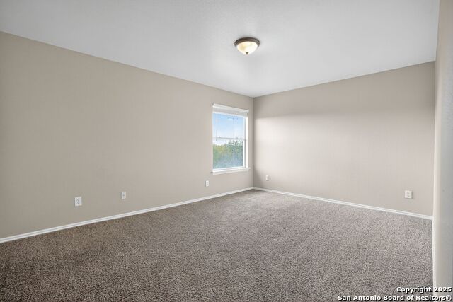 Image 15 of 22 For 7542 Omega Vale