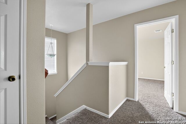 Image 19 of 22 For 7542 Omega Vale