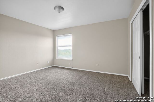 Image 9 of 22 For 7542 Omega Vale