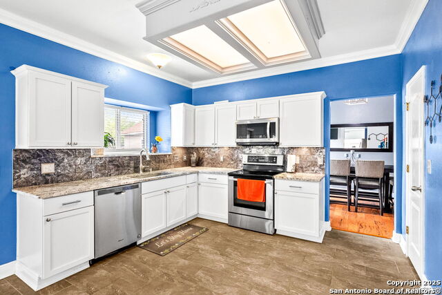 Image 15 of 37 For 6106 Foster Mill