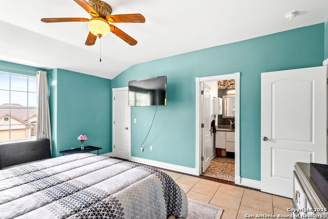 Image 19 of 37 For 6106 Foster Mill