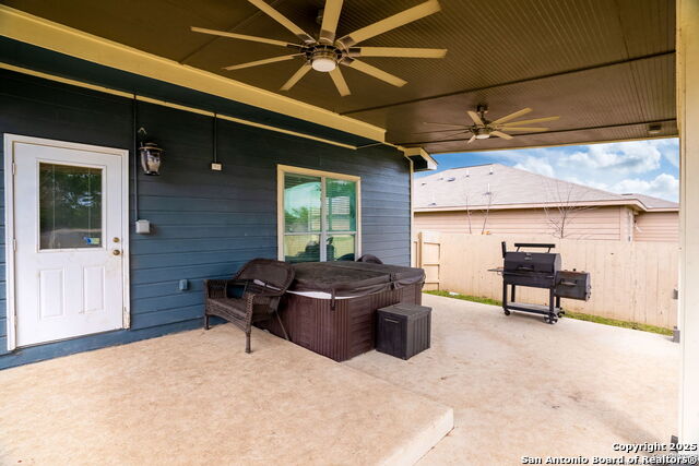 Image 30 of 37 For 6106 Foster Mill