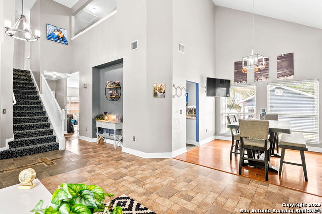 Image 5 of 37 For 6106 Foster Mill