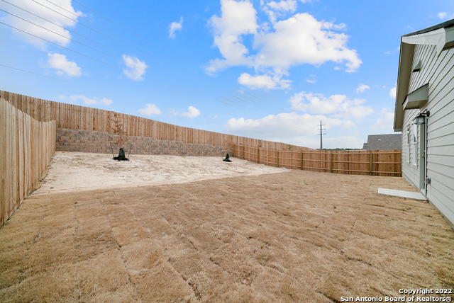 Image 27 of 31 For 5531 Elm Valley Dr