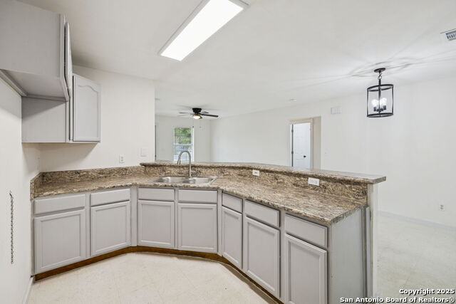 Image 18 of 35 For 1349 Rivas St