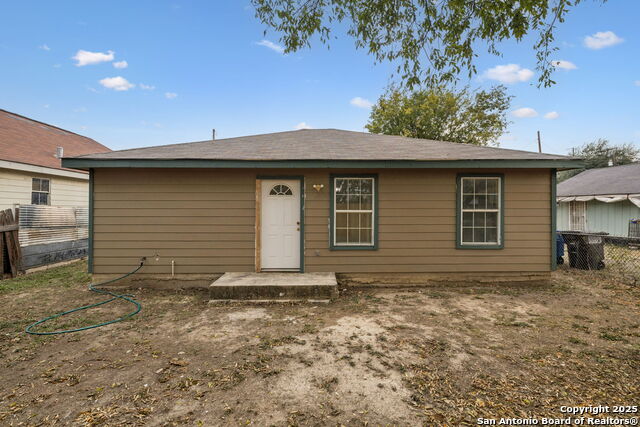 Image 32 of 35 For 1349 Rivas St