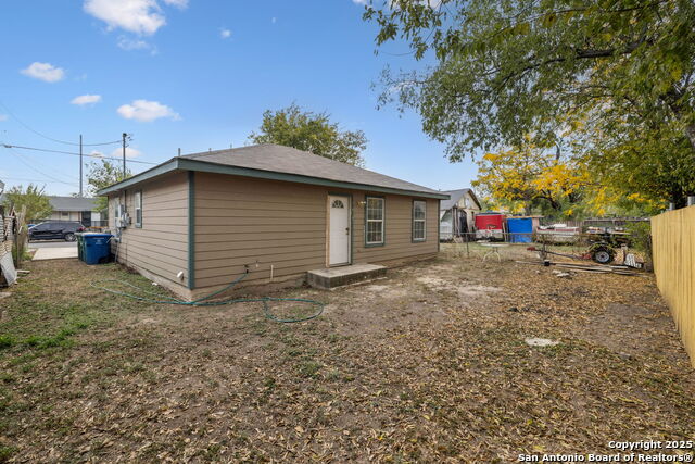 Image 33 of 35 For 1349 Rivas St