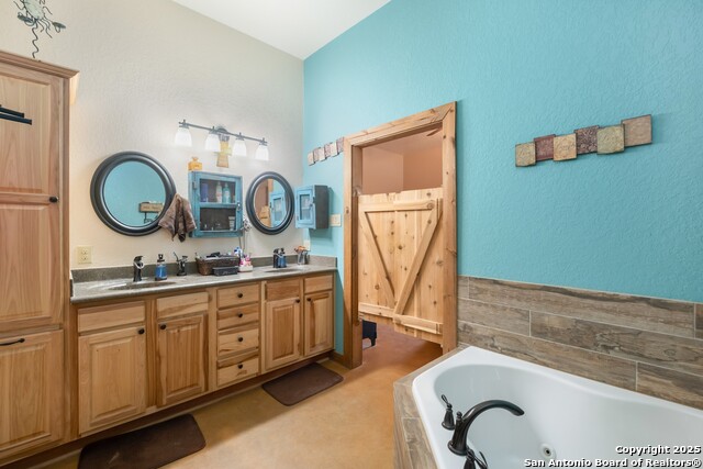 Image 19 of 43 For 462 Co Rd 763 B