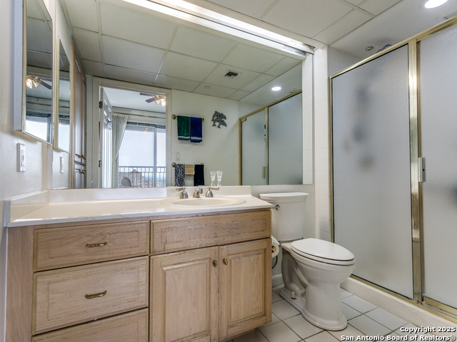 Image 18 of 29 For 1 Towers Park Ln  1511