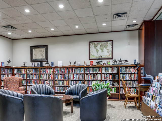 Image 28 of 29 For 1 Towers Park Ln  1511