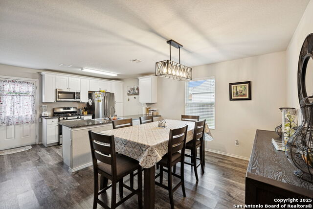 Image 15 of 52 For 6915 Gino Valley