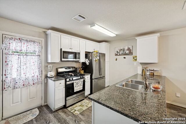 Image 18 of 52 For 6915 Gino Valley