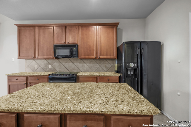 Image 12 of 35 For 2985 Prairie