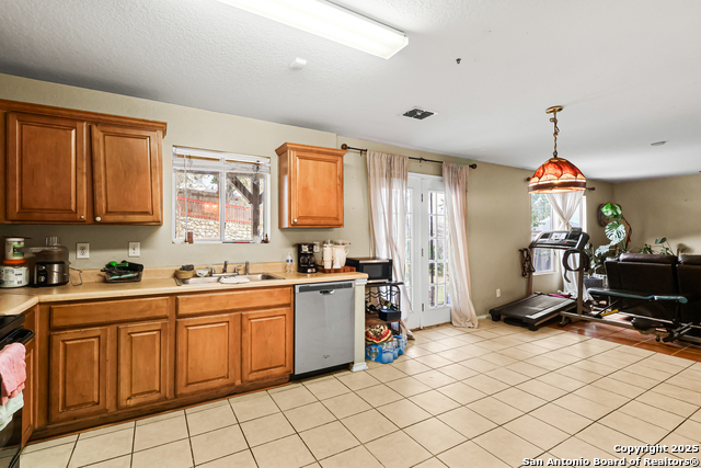 Image 10 of 21 For 6711 Loma Corona