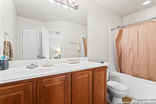 Image 17 of 21 For 6711 Loma Corona