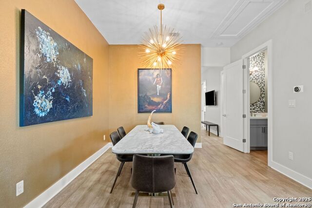 Image 18 of 43 For 730 Josephine St E