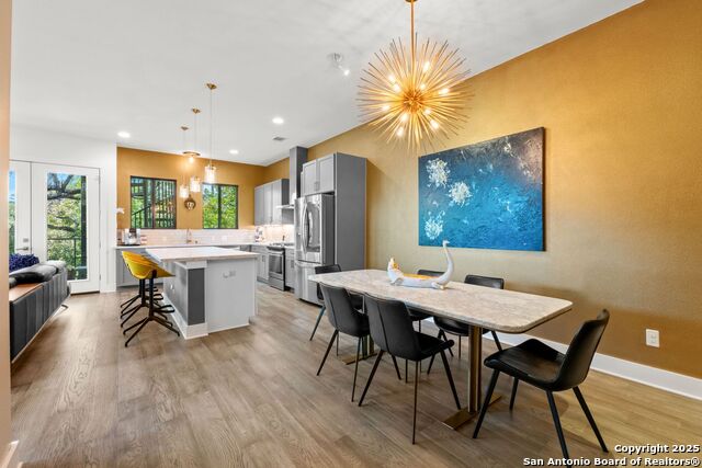 Image 20 of 43 For 730 Josephine St E