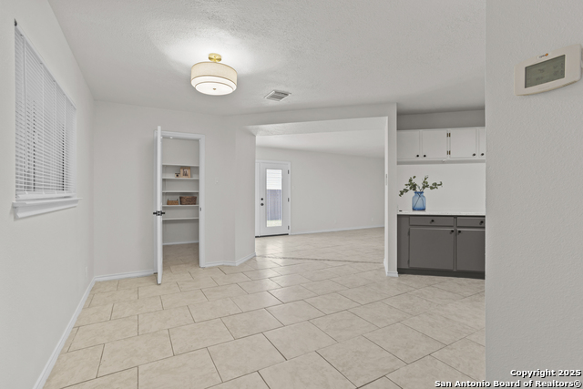 Image 18 of 35 For 10018 Ink Wells