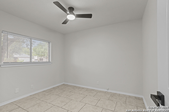 Image 29 of 35 For 10018 Ink Wells