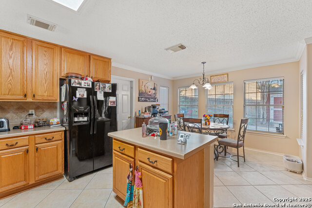 Image 20 of 38 For 2821 Lotus