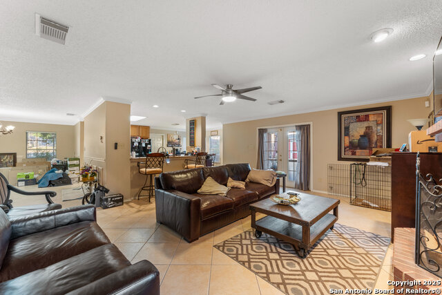 Image 25 of 38 For 2821 Lotus