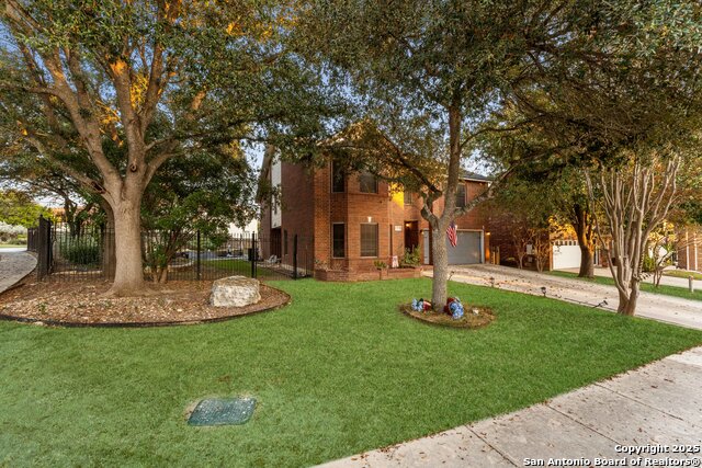 Image 4 of 38 For 2821 Lotus