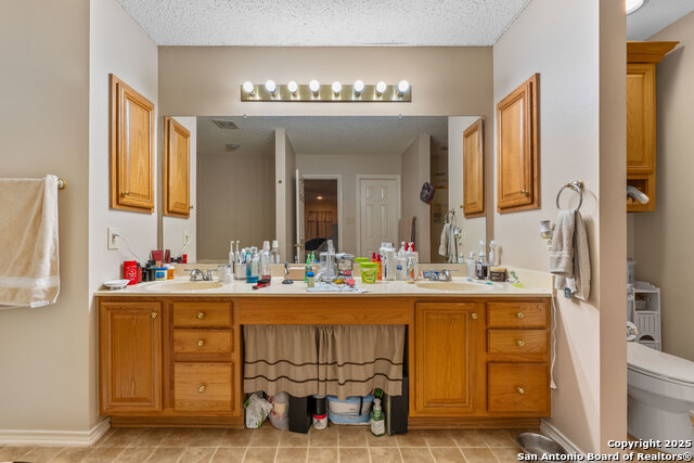 Image 8 of 38 For 2821 Lotus