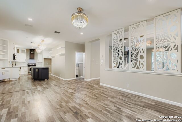 Image 22 of 32 For 8202 Eagle Peak