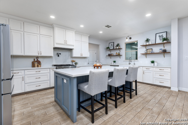 Image 11 of 51 For 3760 Ridgeway Dr