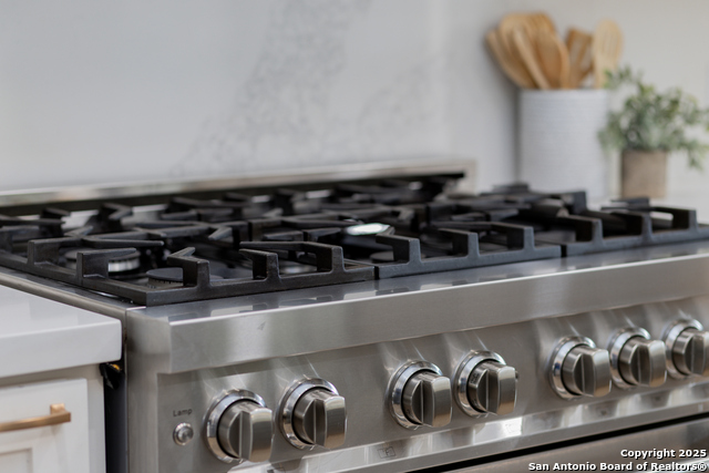 Image 12 of 51 For 3760 Ridgeway Dr