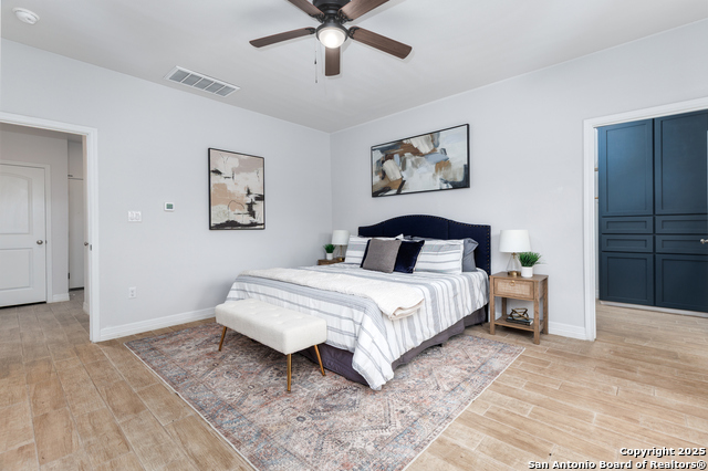 Image 20 of 51 For 3760 Ridgeway Dr