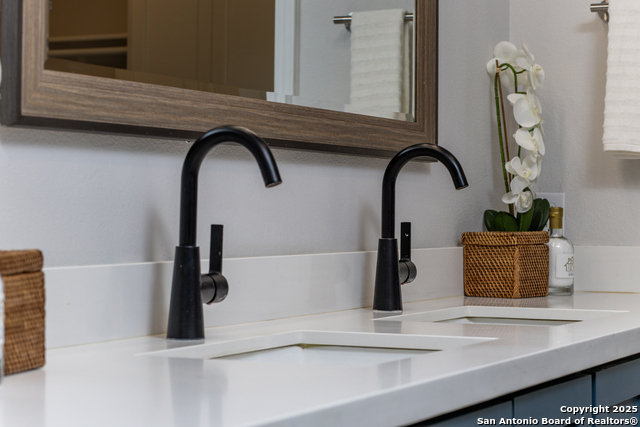 Image 23 of 51 For 3760 Ridgeway Dr