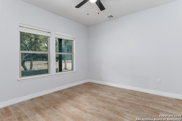 Image 35 of 51 For 3760 Ridgeway Dr