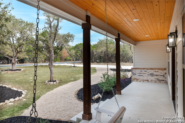 Image 7 of 51 For 3760 Ridgeway Dr