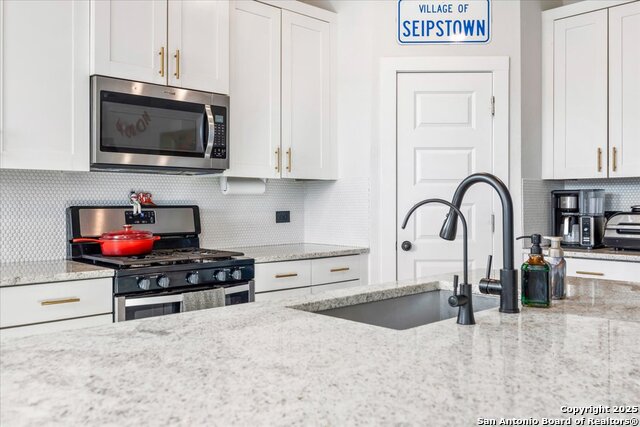 Image 15 of 39 For 4710 Audubon