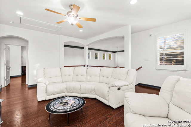 Image 20 of 29 For 2426 Dunmore Hill