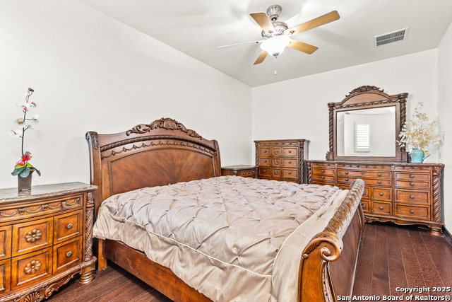 Image 25 of 29 For 2426 Dunmore Hill