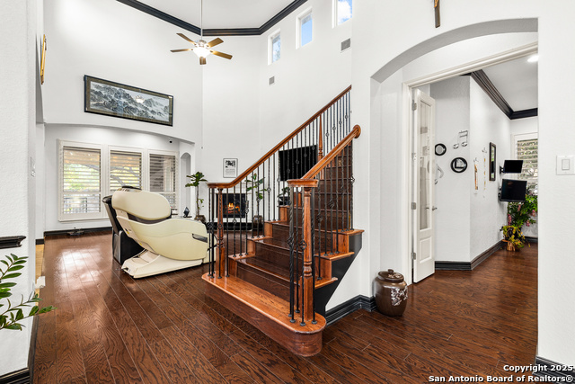 Image 4 of 29 For 2426 Dunmore Hill