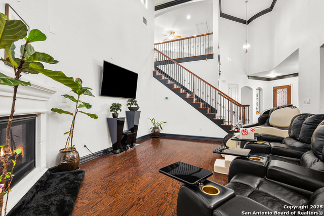 Image 6 of 29 For 2426 Dunmore Hill