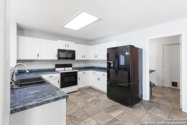 Image 10 of 25 For 15103 Kamary