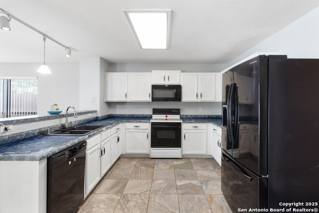 Image 9 of 25 For 15103 Kamary